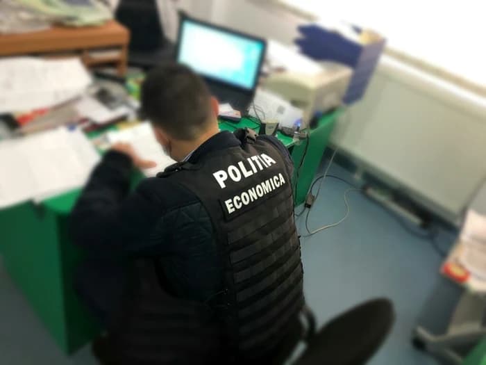 Politia Ec OT