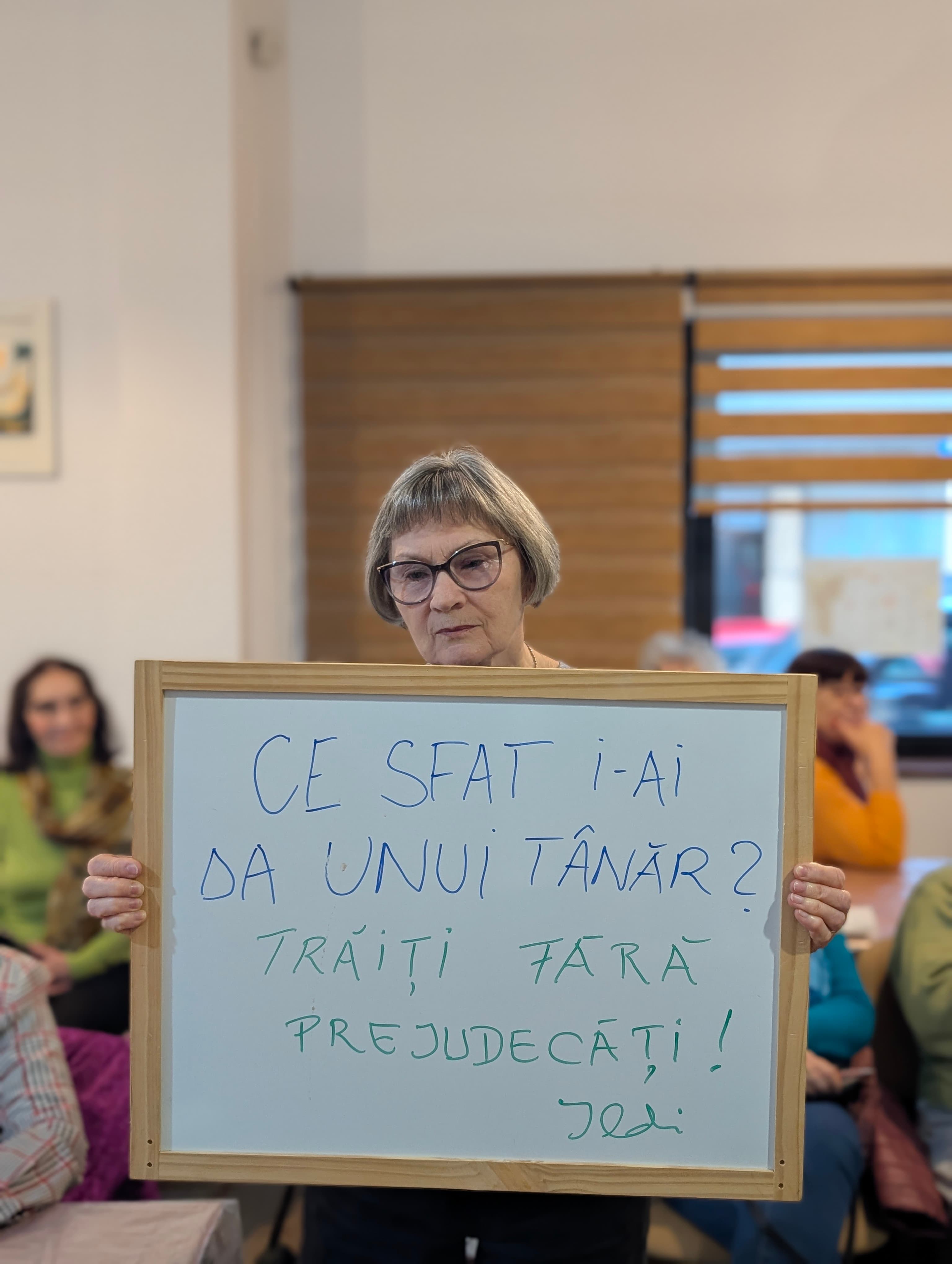 Ushare Senior - un proiect care există doar dacă suntem mai mulți