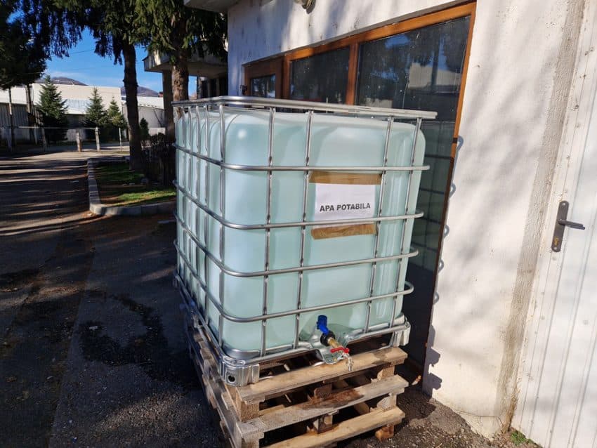 Nouă bazine cu apă potabilă, puse la dispoziția locuitorilor din Curtea de Argeș — Societate