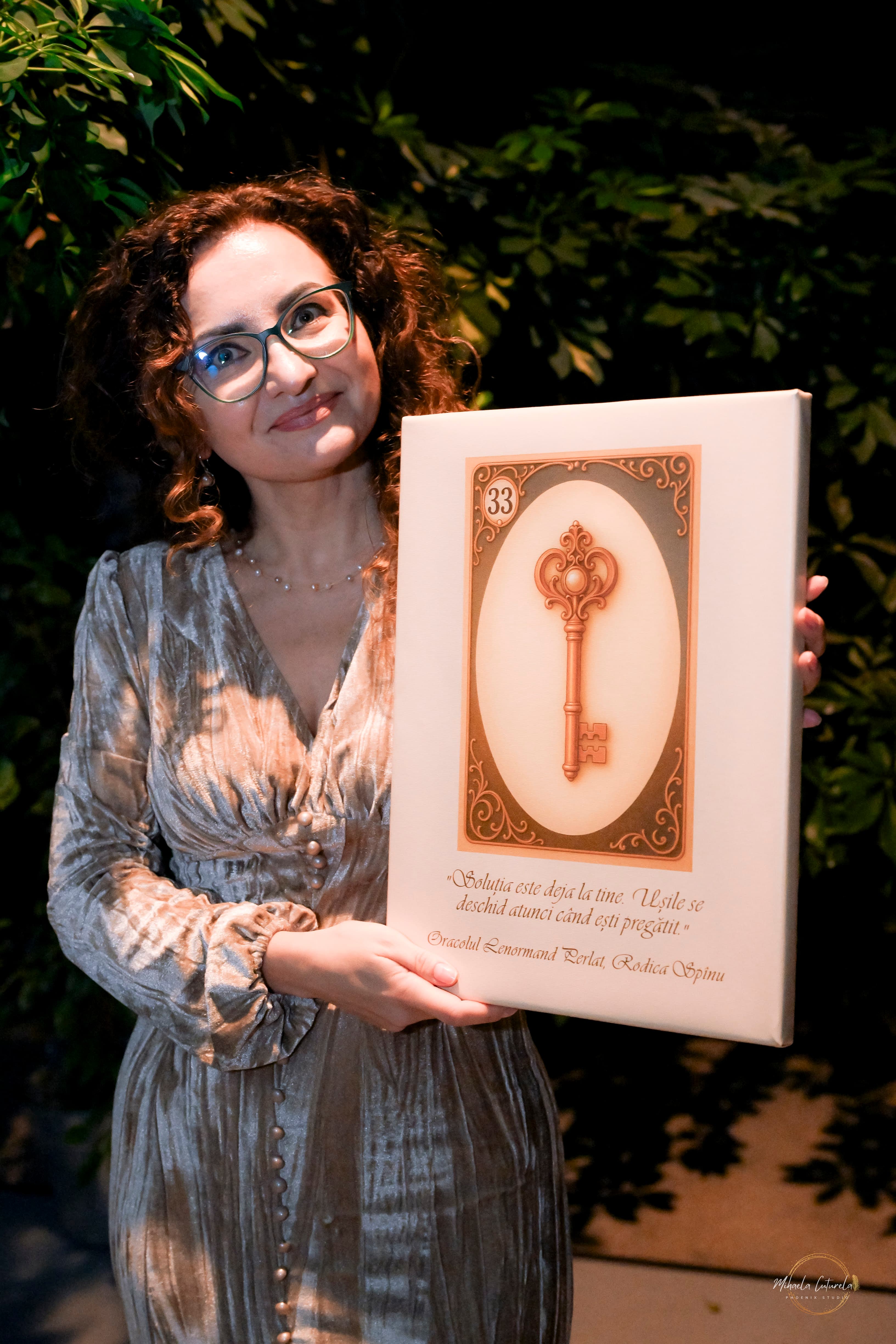 Oracolul Lenormand Perlat a fost lansat oficial la București