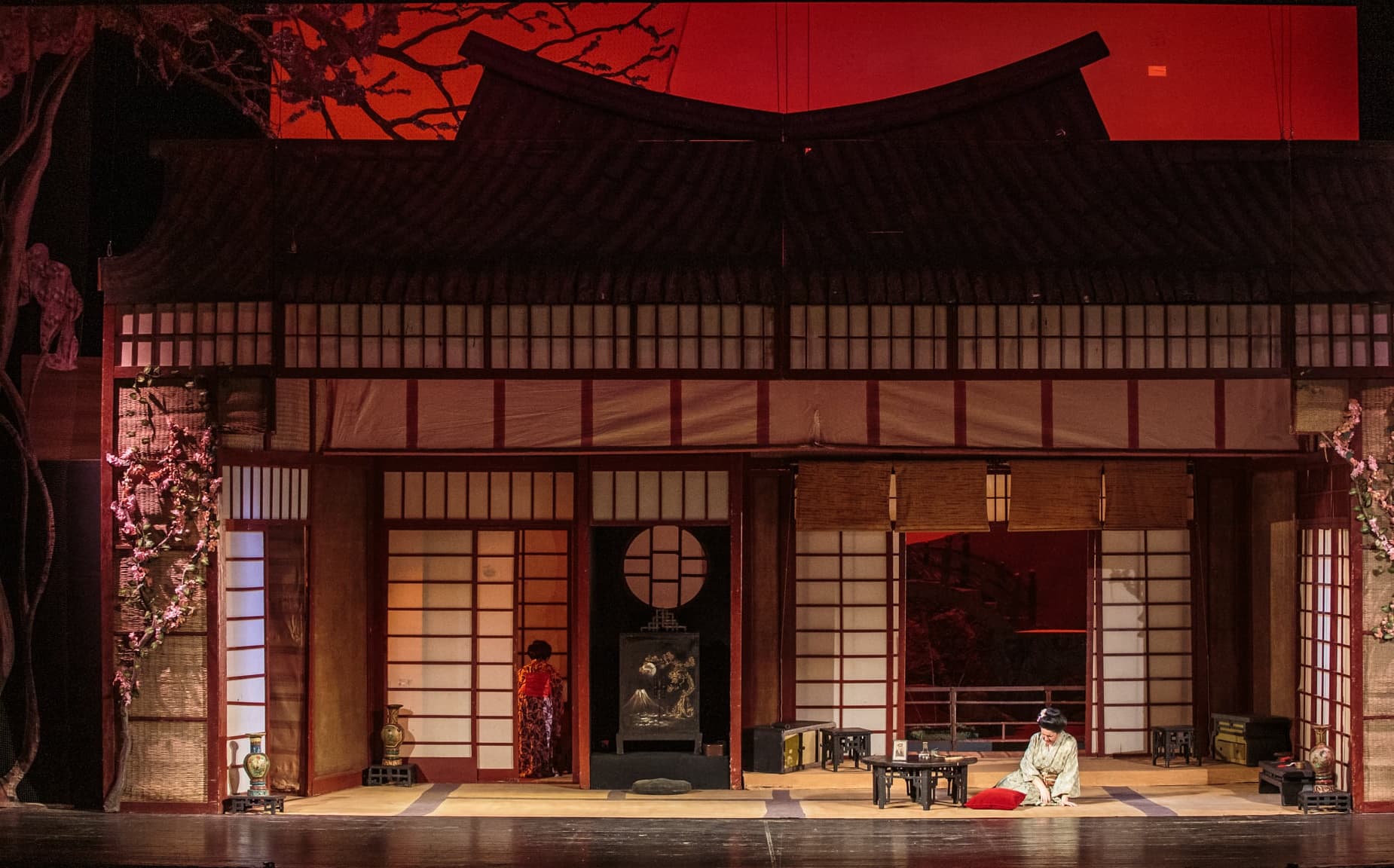 „Madama Butterfly”, „Cenușăreasa”, „Carmen” și „Nabucco”, patru titluri emblematice într-o săptămână a contrastelor la Opera Națională București