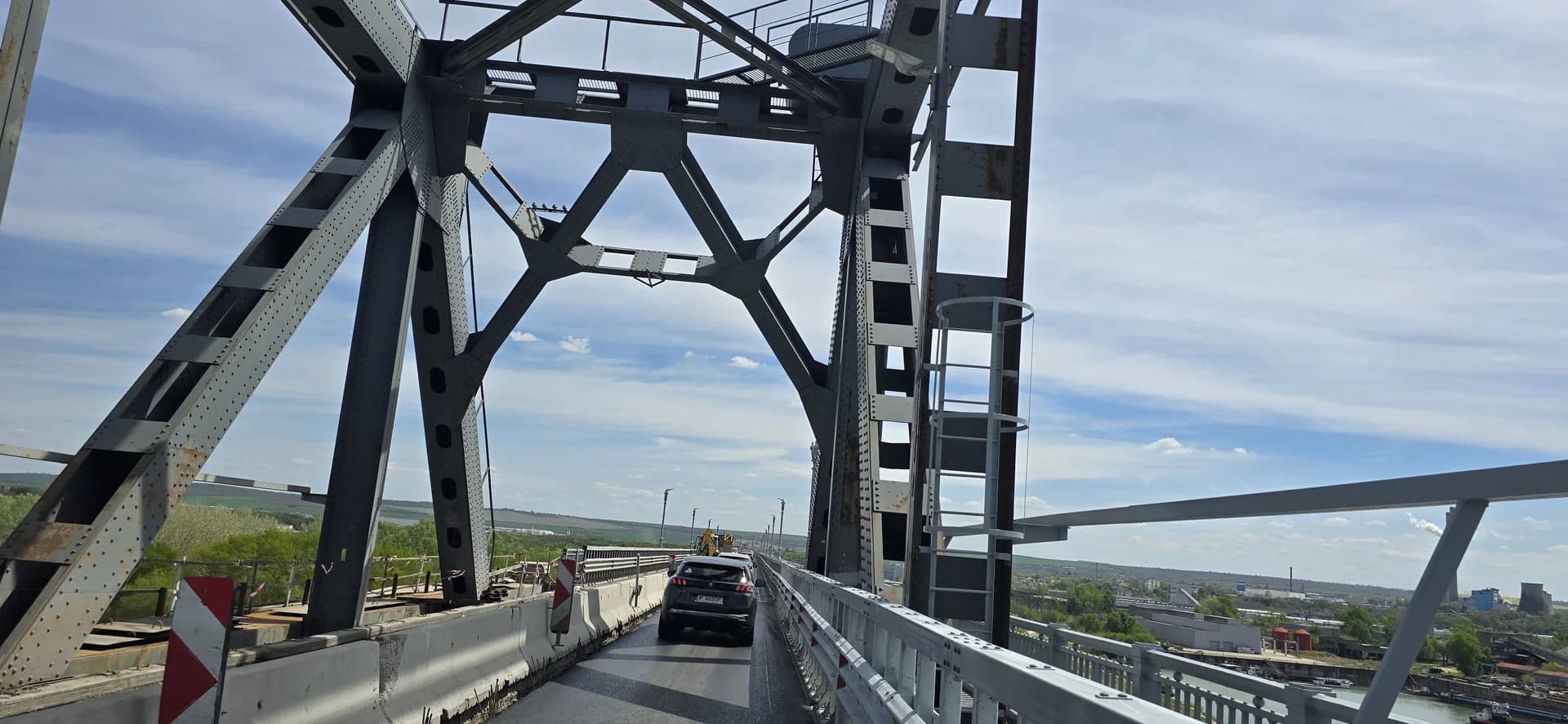 Podul Prieteniei Giurgiu-Ruse în lucrări, cu trafic alternativ pe o bandă, aprilie 2026