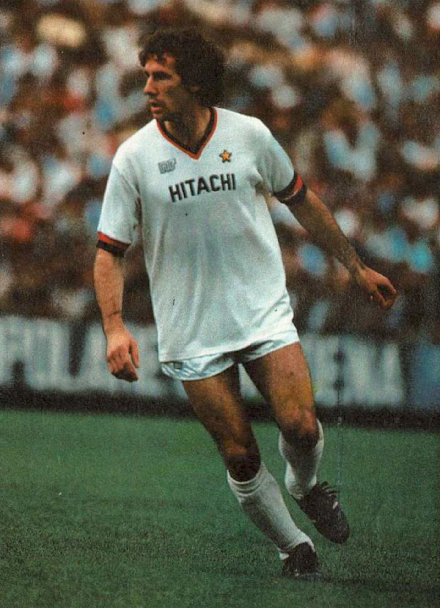 Franco Baresi, în tricoul lui AC Milan, în sezonul 1982-1983