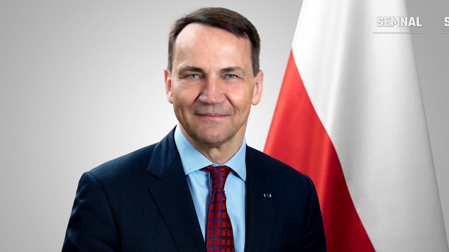 Radosław Sikorski, ministrul de Externe al Poloniei, portret oficial (Foto: Gov.pl / Ministerul Afacerilor Externe al Poloniei)