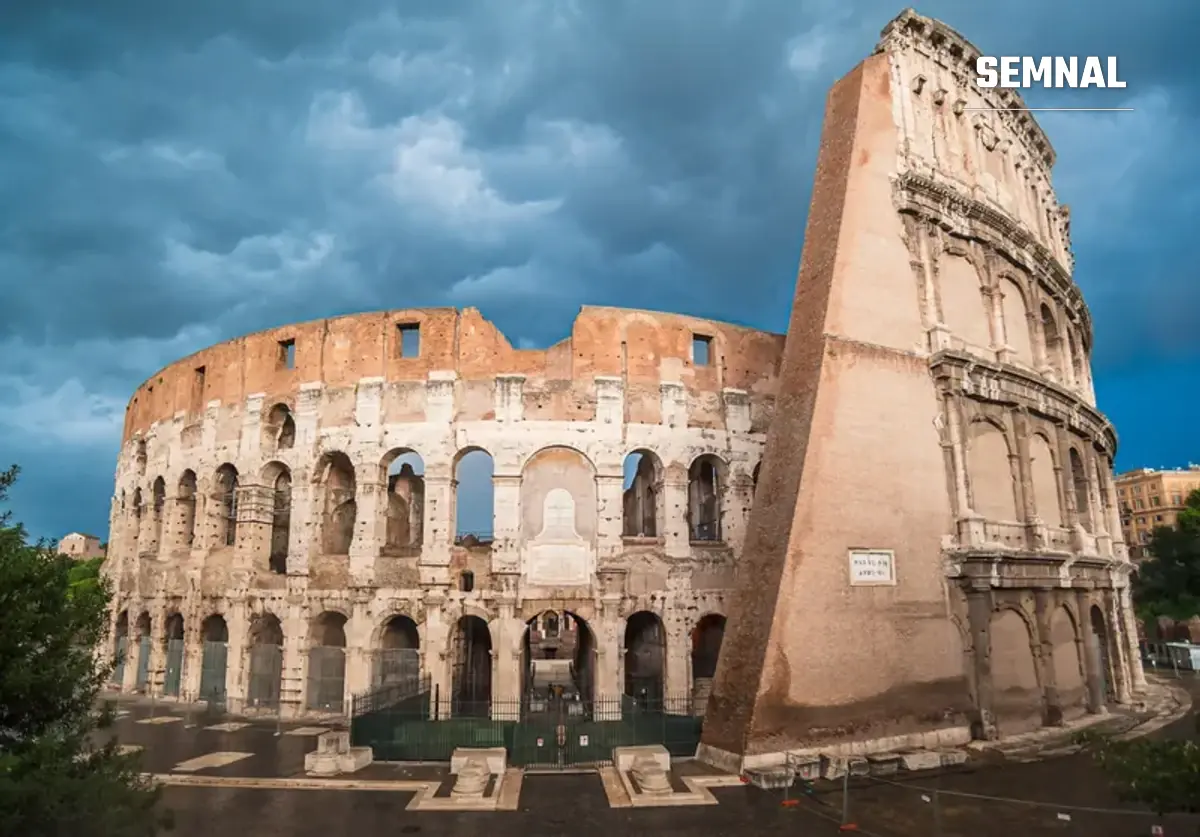 Colosseumul din Roma sub nori de furtună, imagine ilustrativă; nu este fotografia evenimentului