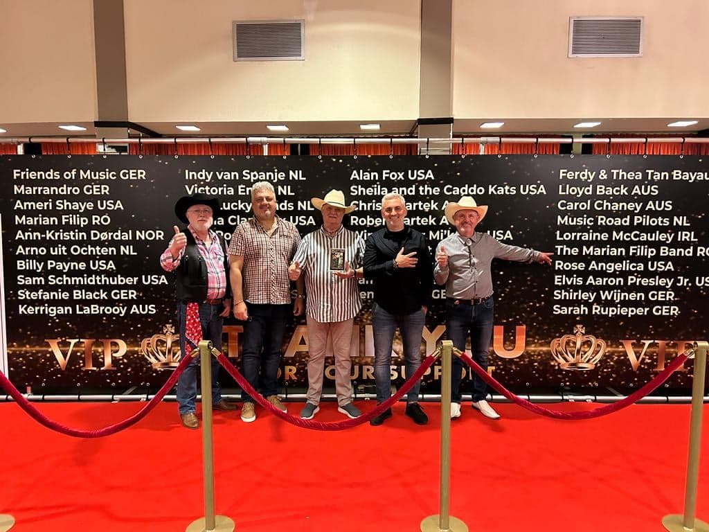 Country music cu Filip Band, leac pentru suflet