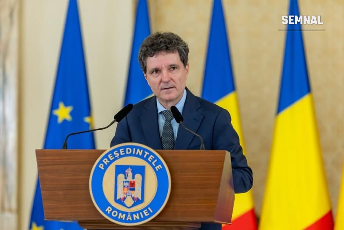În fotografie este președintele României, Nicușor Dan