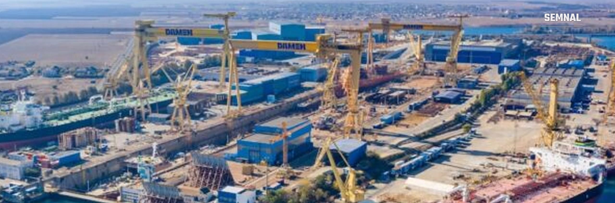 În imagine este șantierul naval Damen Mangalia.