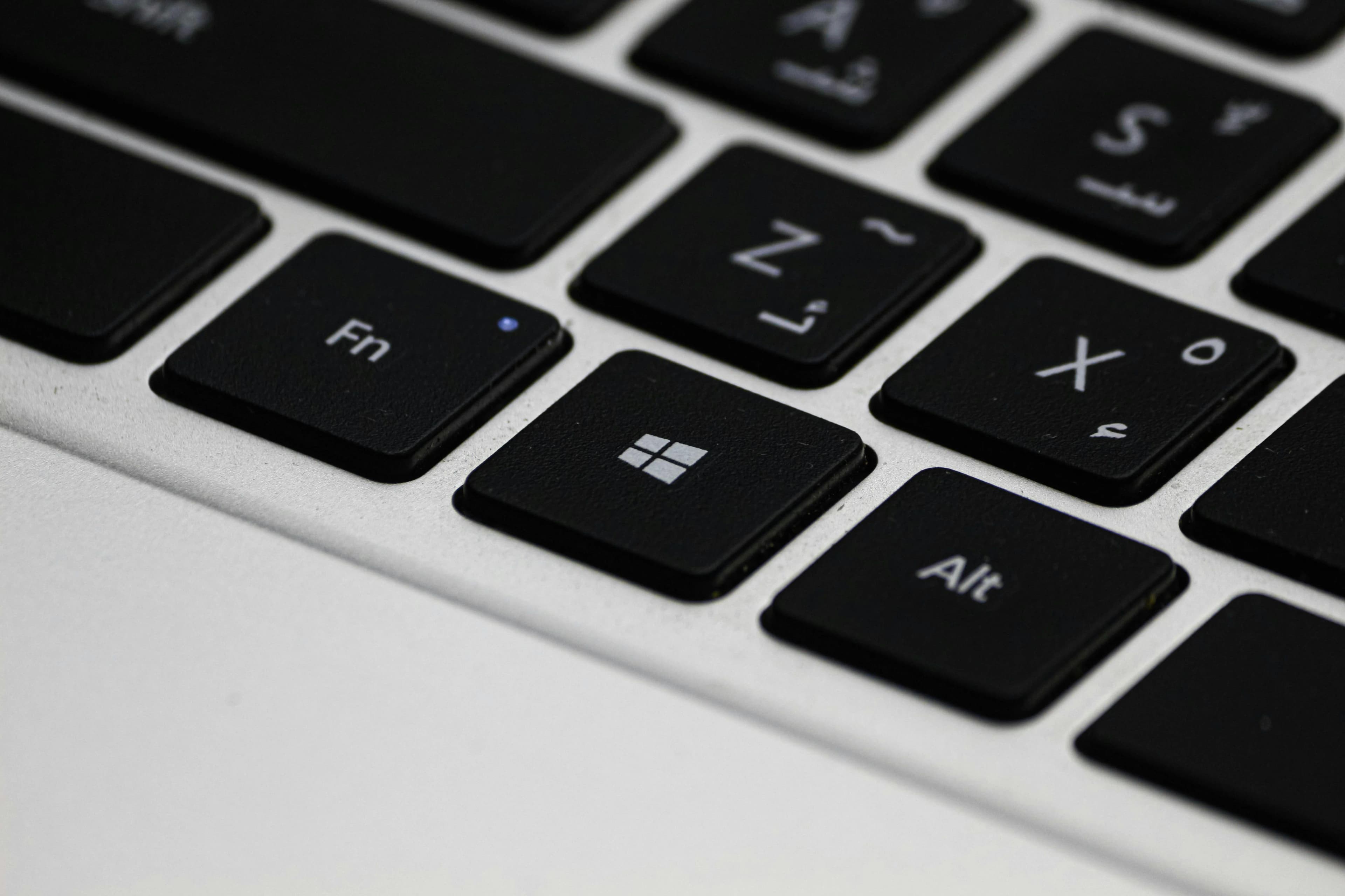 10 funcții ascunse din Windows utile zilnic
