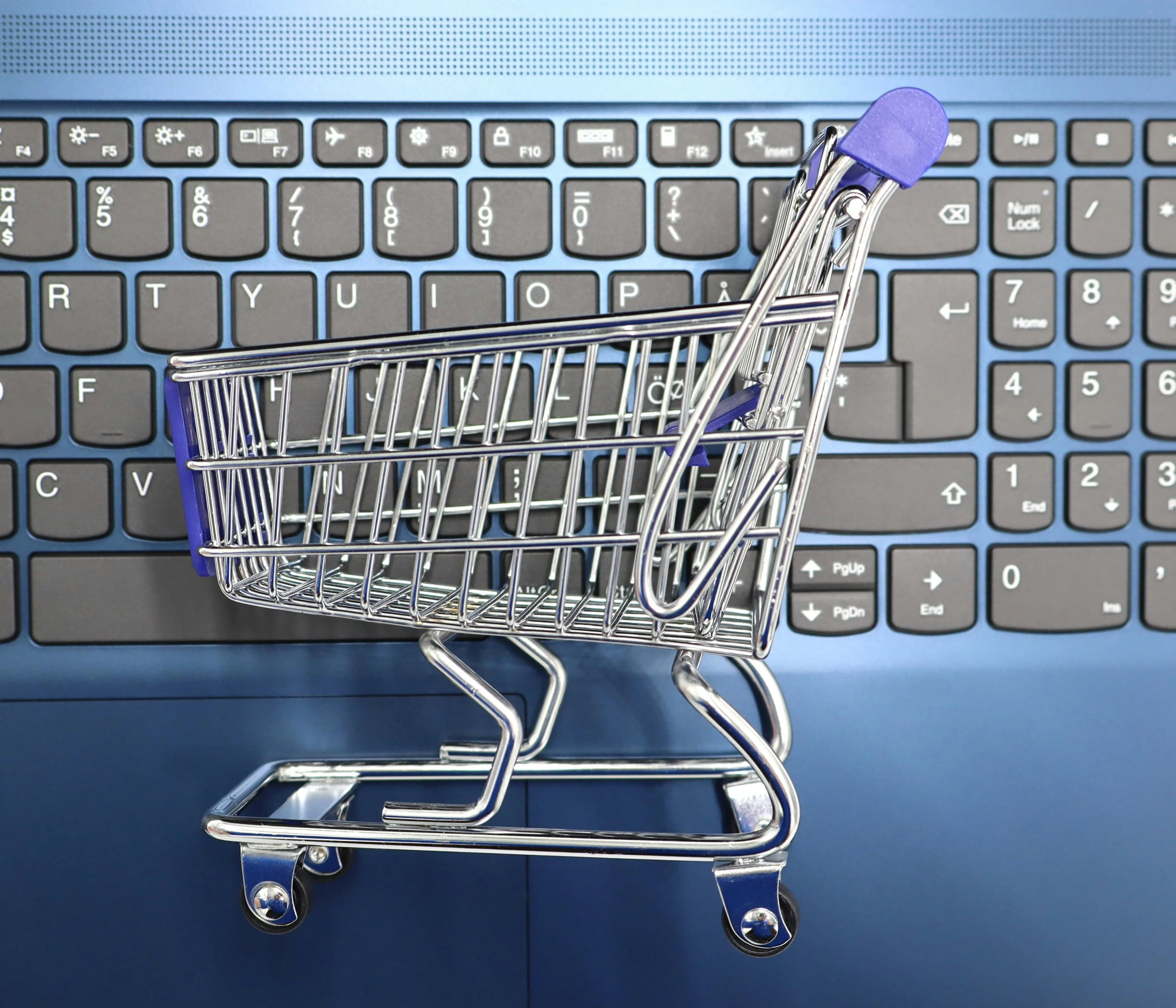 Cum îți verifici drepturile la cumpărături online