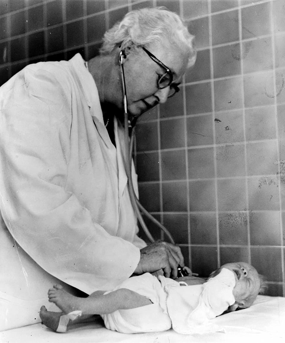 Virginia Apgar, medicul care a pus note nou-născuților