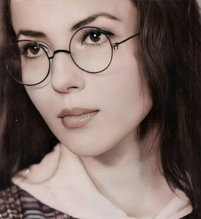 Plâng și râd