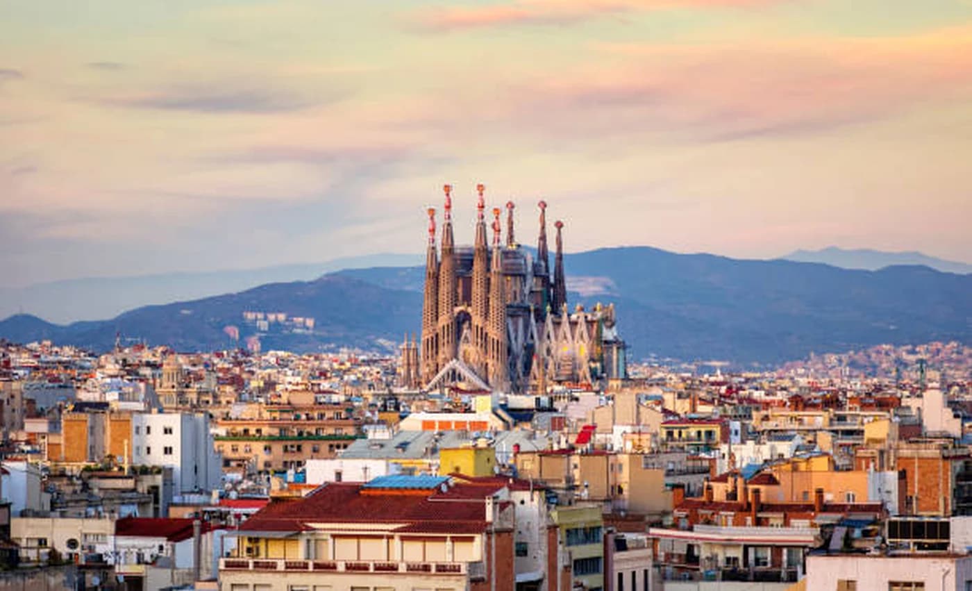 City break în Europa cu buget redus și acte în regulă