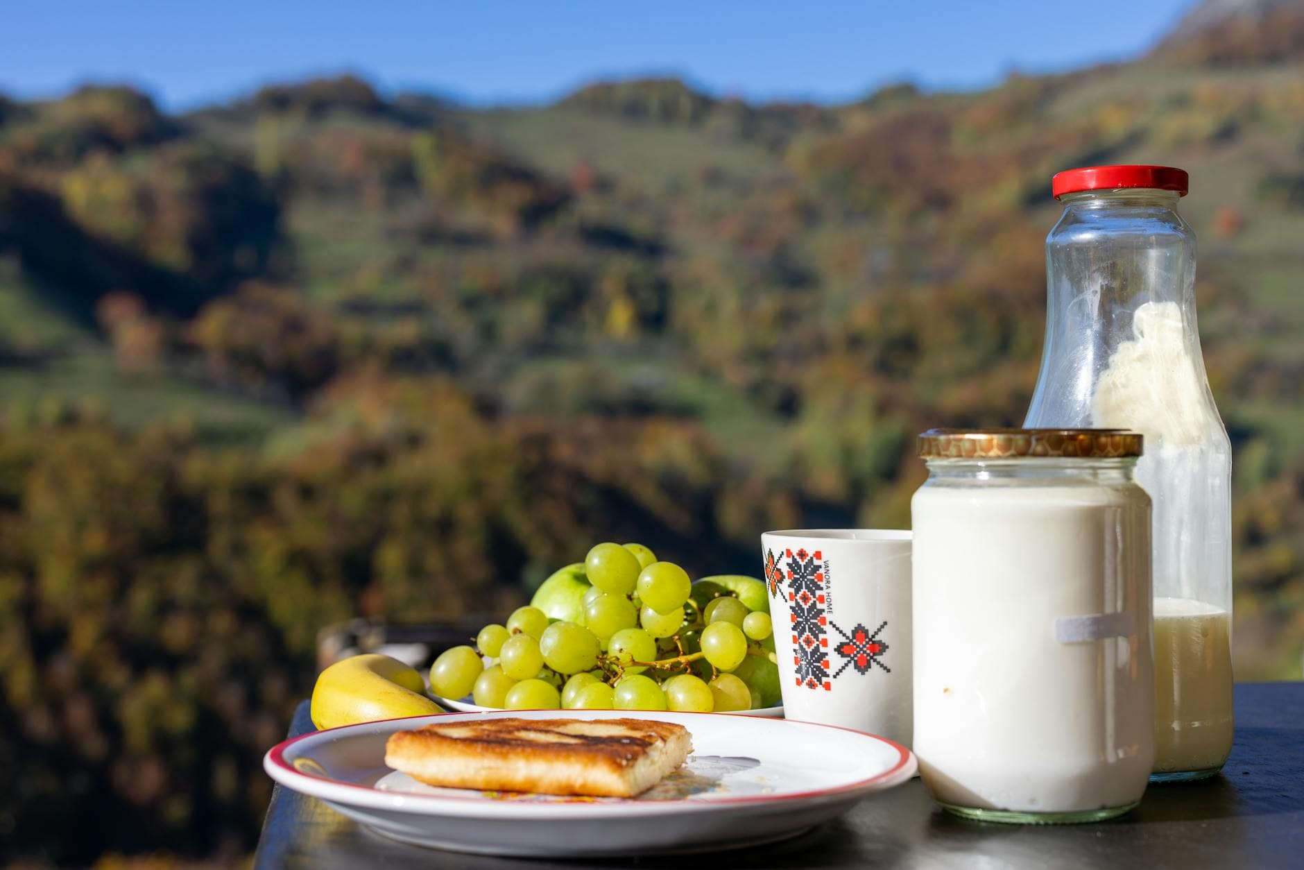 10 alimente tradiționale românești cu istorie