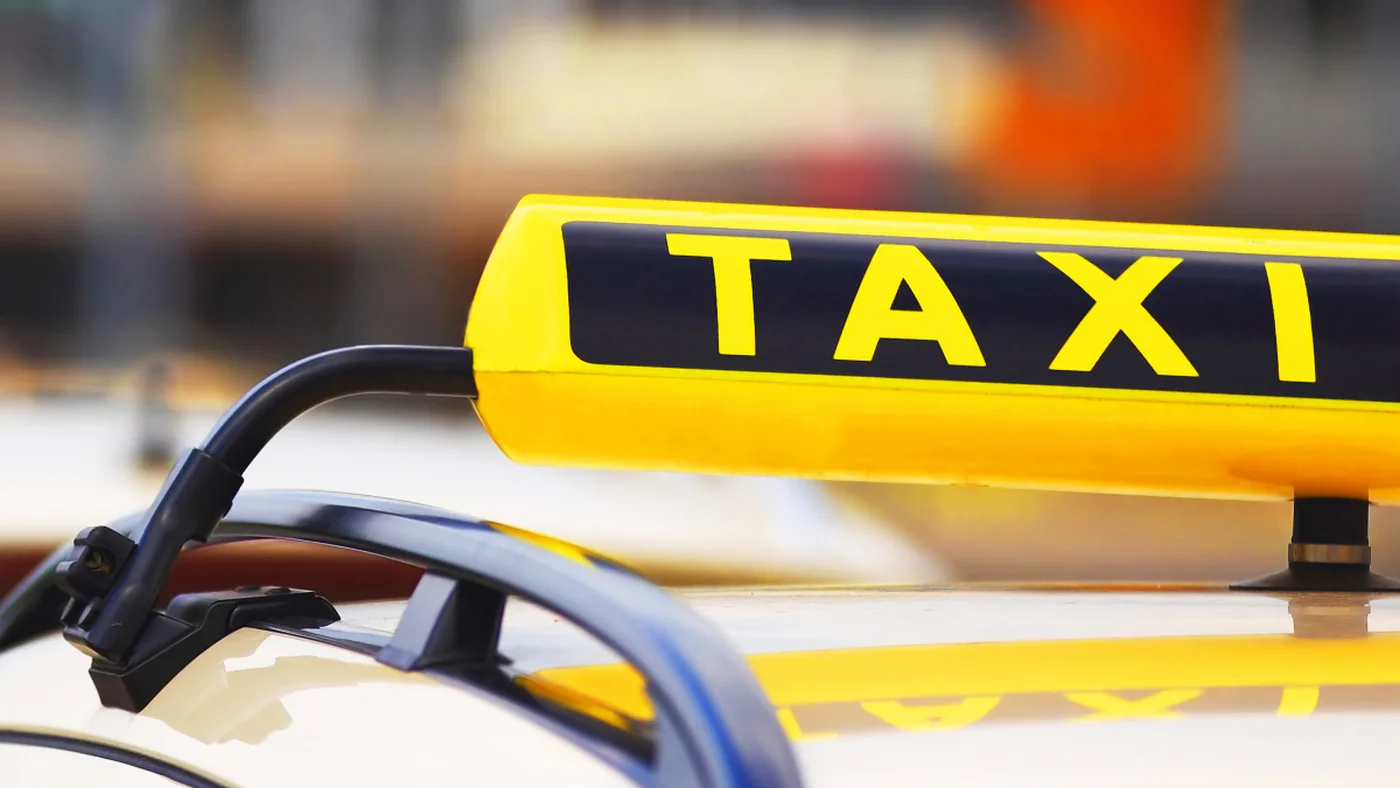 Doar 26 de licențe taxi atribuite în București