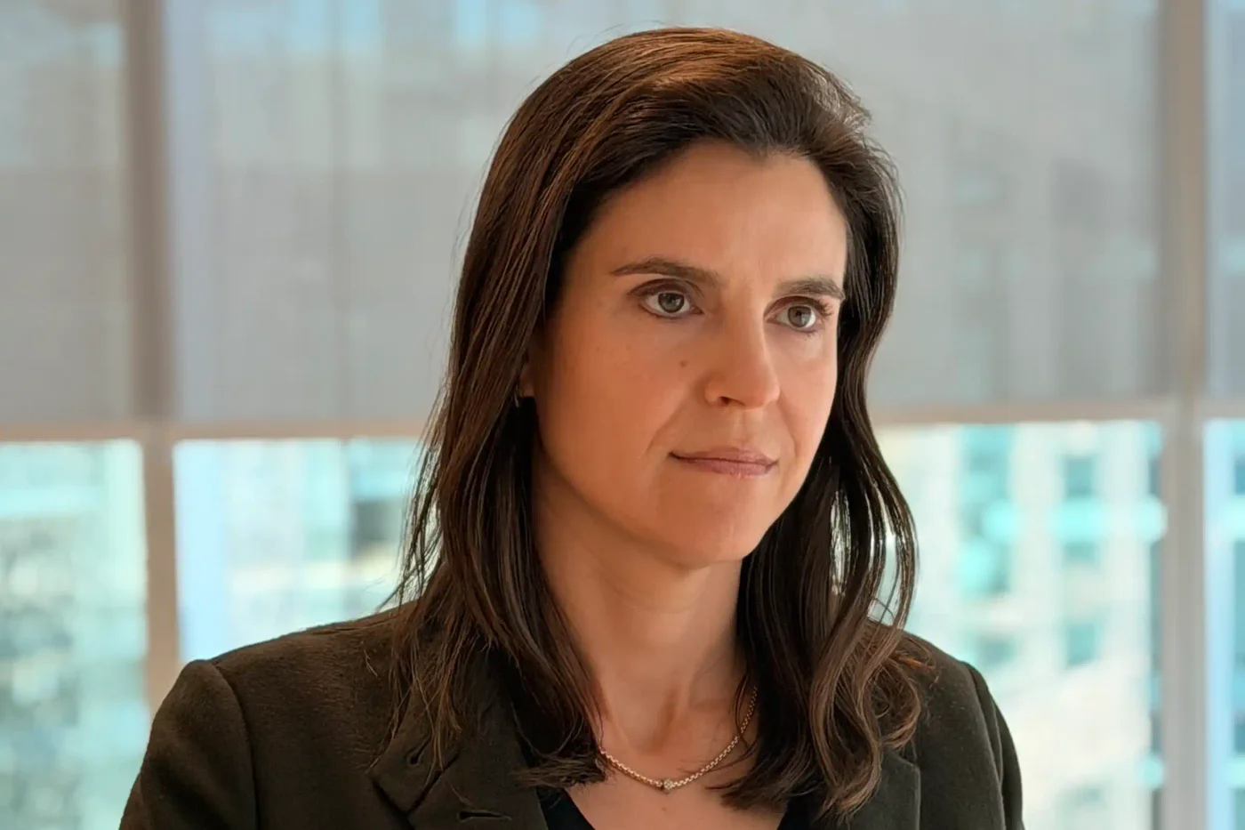 Sarah Kellen oferă nume noi în cazul Epstein