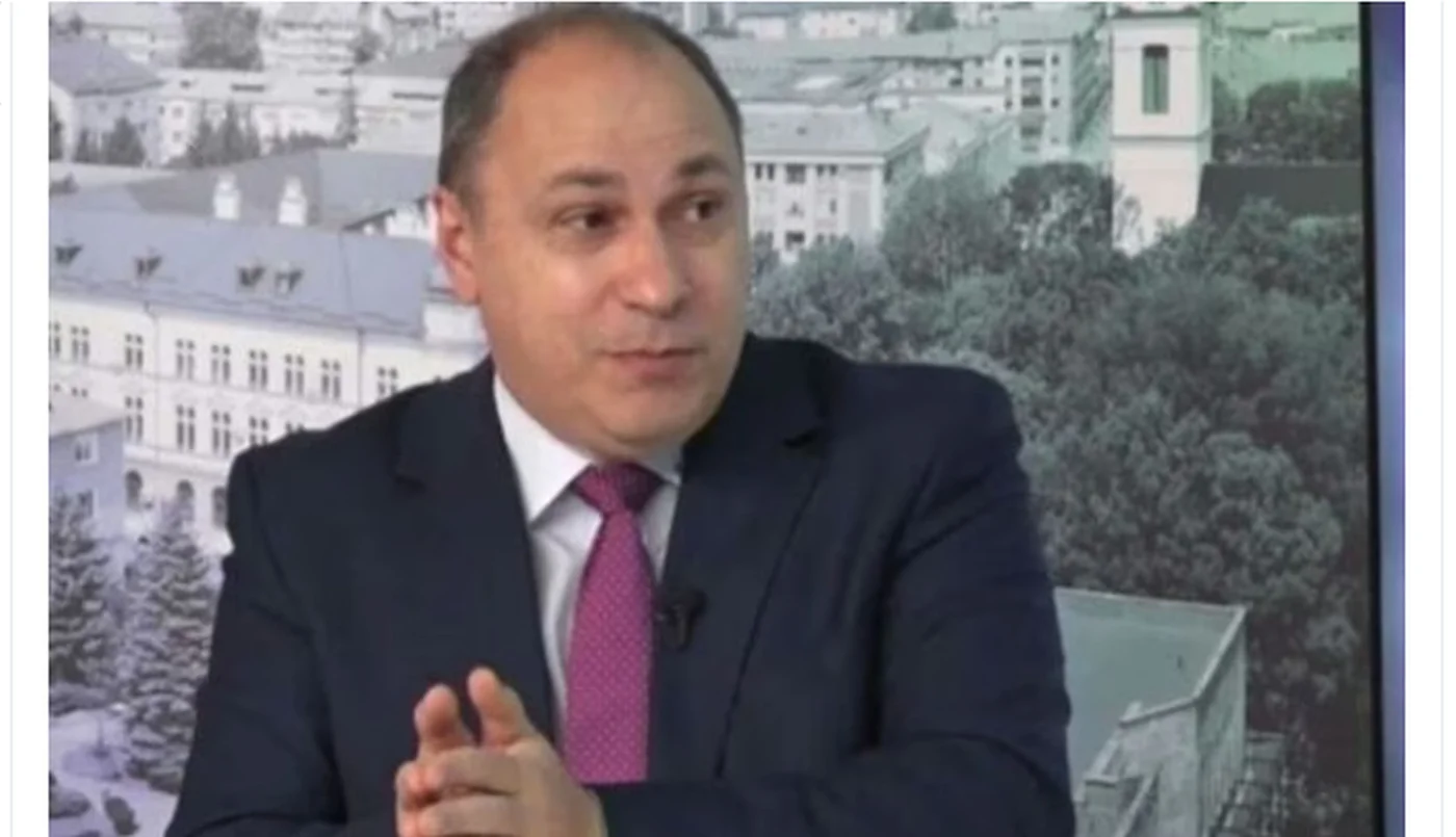 Dimian își donează salariul după criticile din Parlament