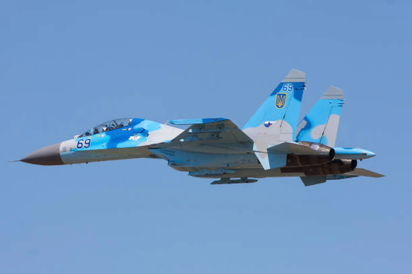 F-16 ucrainean doboară un avion rusesc în luptă aeriană