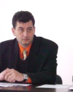 La spartul târgului aflăm de la autorităţi că... Opt drumuri judeţene au fost blocate, iar circulaţi — Societate