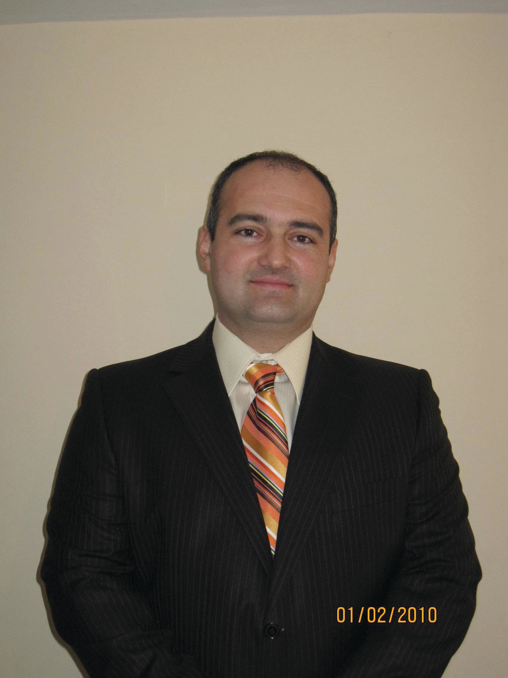 Călăraşi - Noul subprefect Nicolae Miu a fost instalat în funcţie