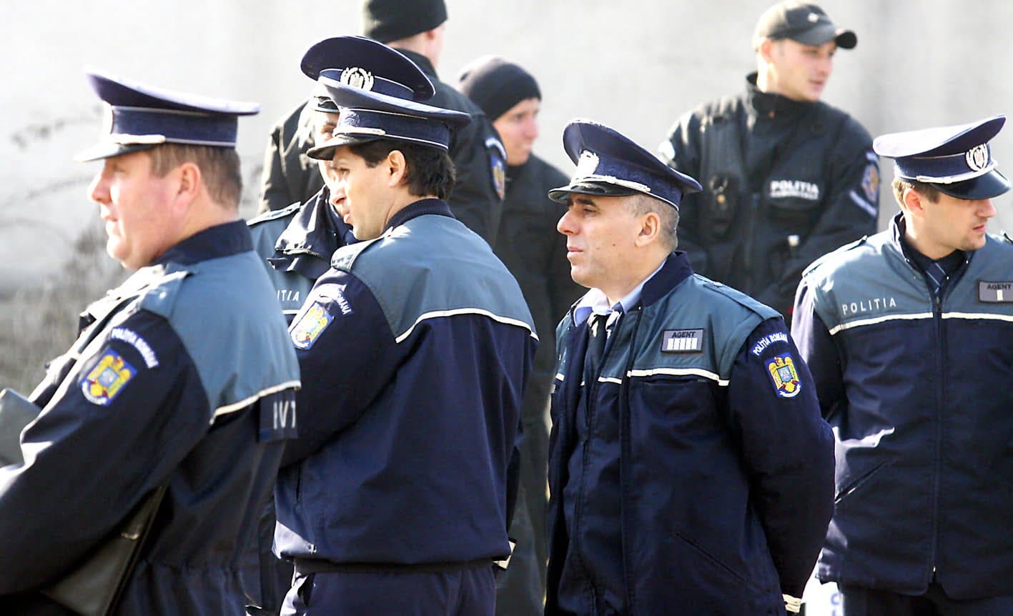Politistii au luat in vizor elevii chiulangii