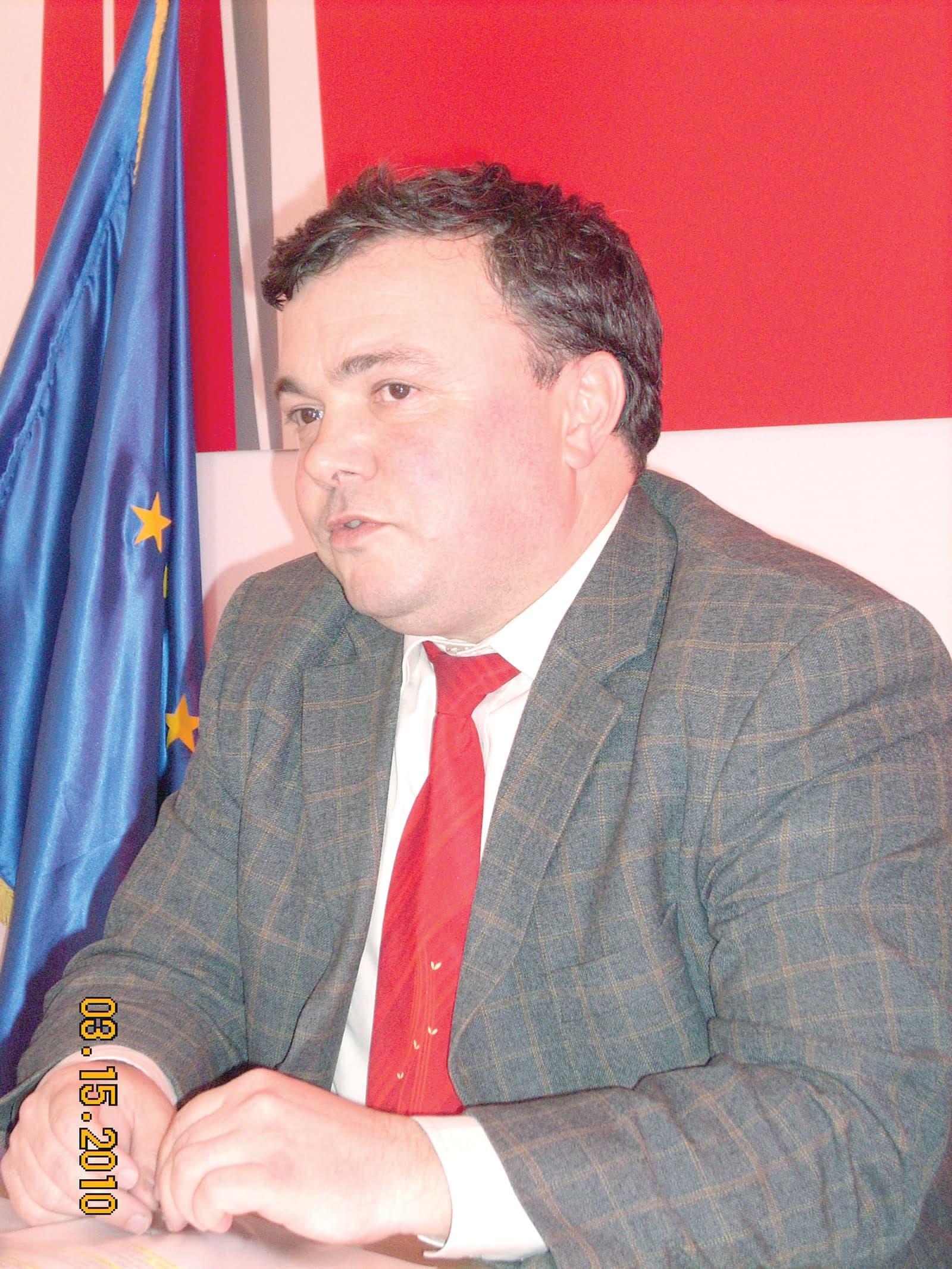 De partea cealalta a USL - Deculescu a trecut la PNL