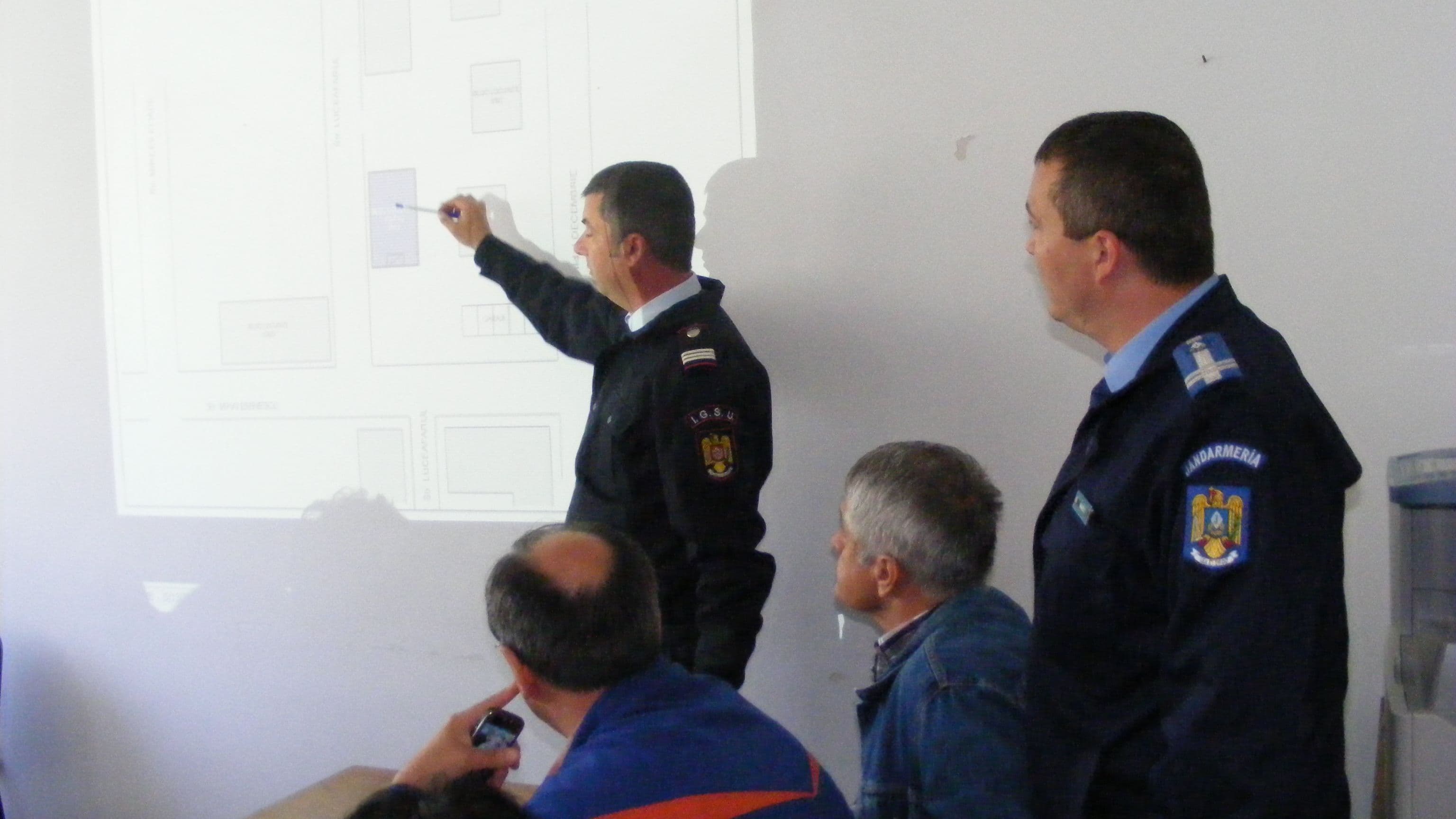 Exerciţiu de simulare a cutremurului la Olteniţa