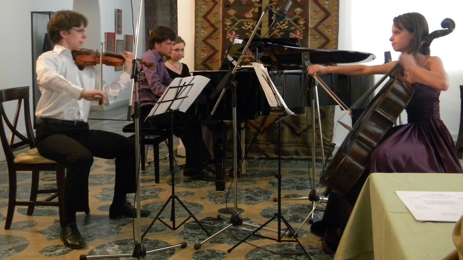 Ilfov - „Drumul spre celebritate“ - in sunet de chitare