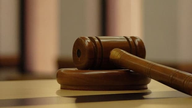 Judecătorii sancționează avocații pentru halucinații AI în dosare