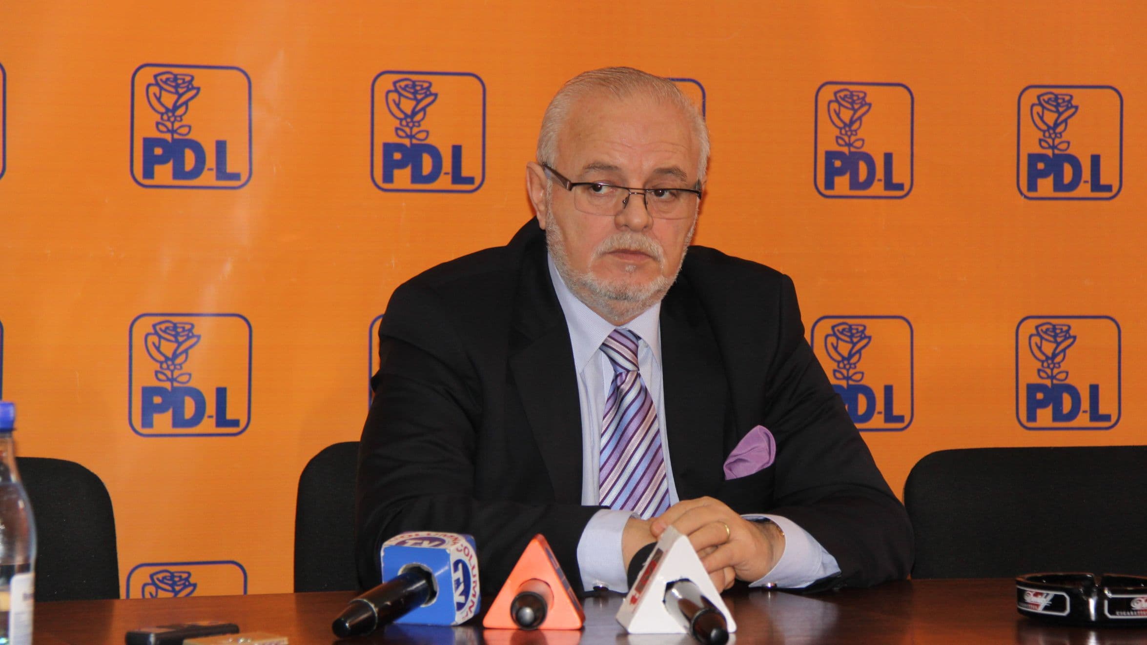 Dambovita - PDL acuza Politia de implicare politica in campania electorala