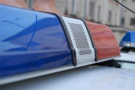 Cinci adolescenţi, cu vârste între 16 şi 18 ani, au fost amendaţi după ce au pulverizat o substanţă — Justiție