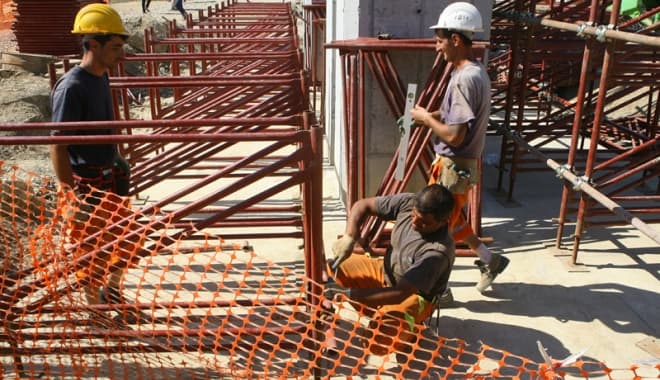 Rasub Construct din Olt a solicitat ajutor de stat pentru construirea unei fabrici de ferestre, dar a fost respinsă