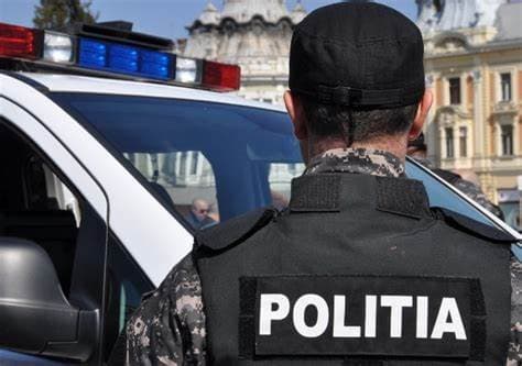 90 de zile de muncă în folosul comunității sau la Serviciul public de gestionare a câinilor fără stăpân, pedeapsa primită de polițistul prins că lua mită 2000 de euro