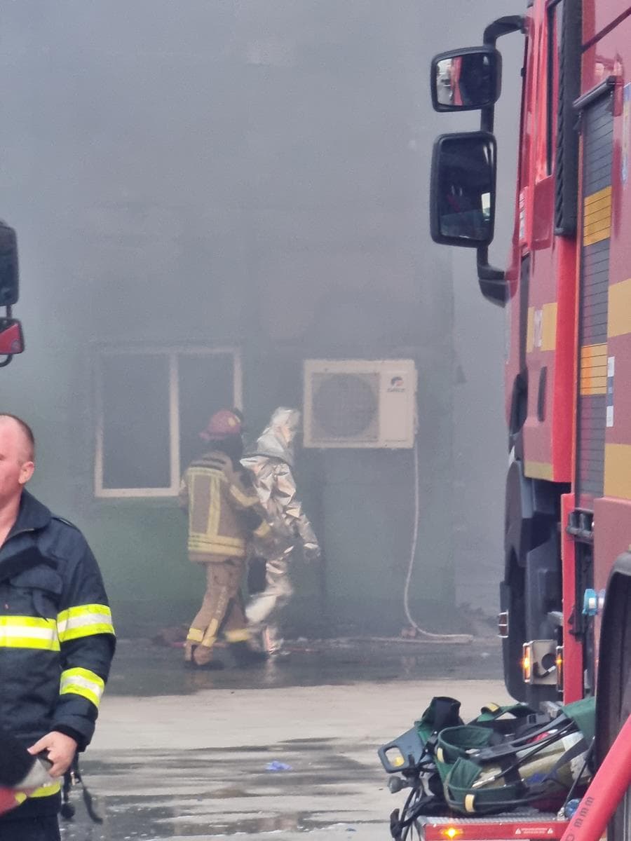 Incendiu Glina 8