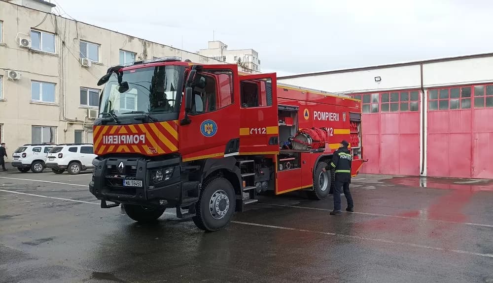 Autospeciala Isu Bz