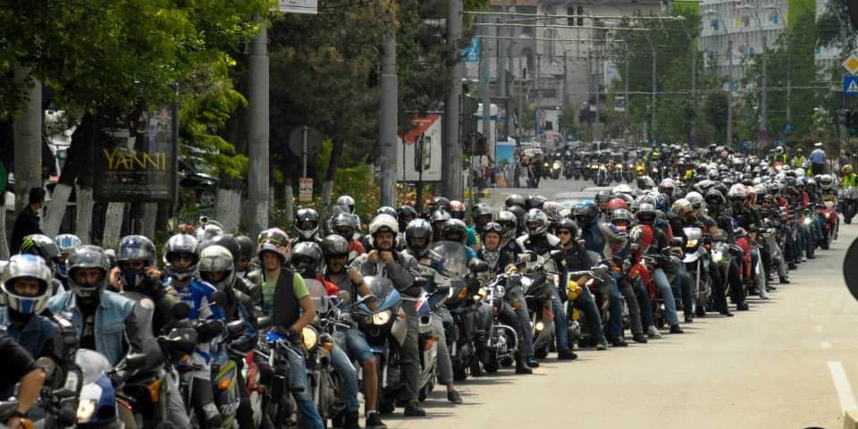 Cea mai mare paradă moto din lume va avea loc în județul Argeș — Evenimente
