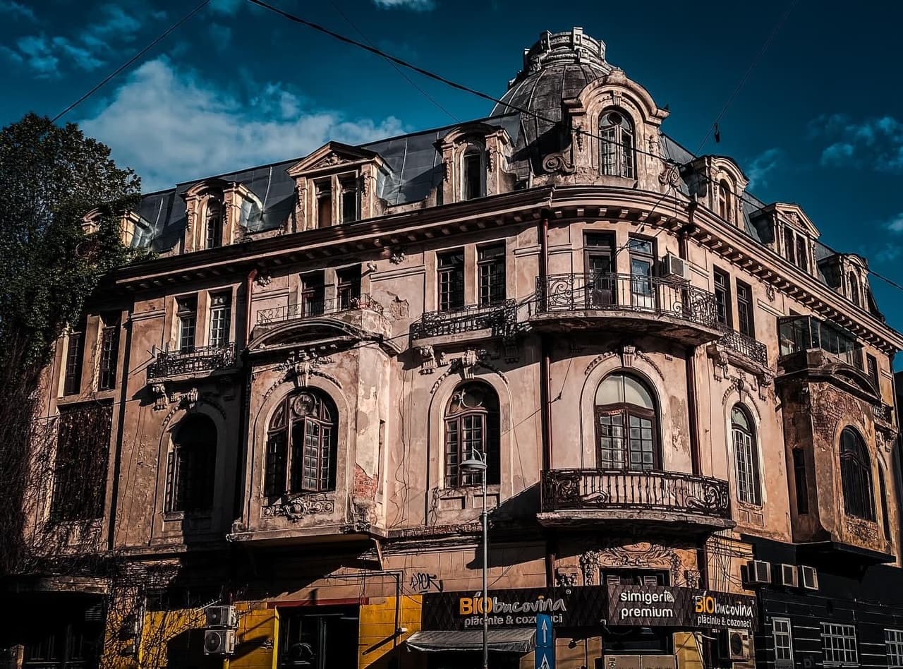 Fostul Hotel Carpati Bucuresti