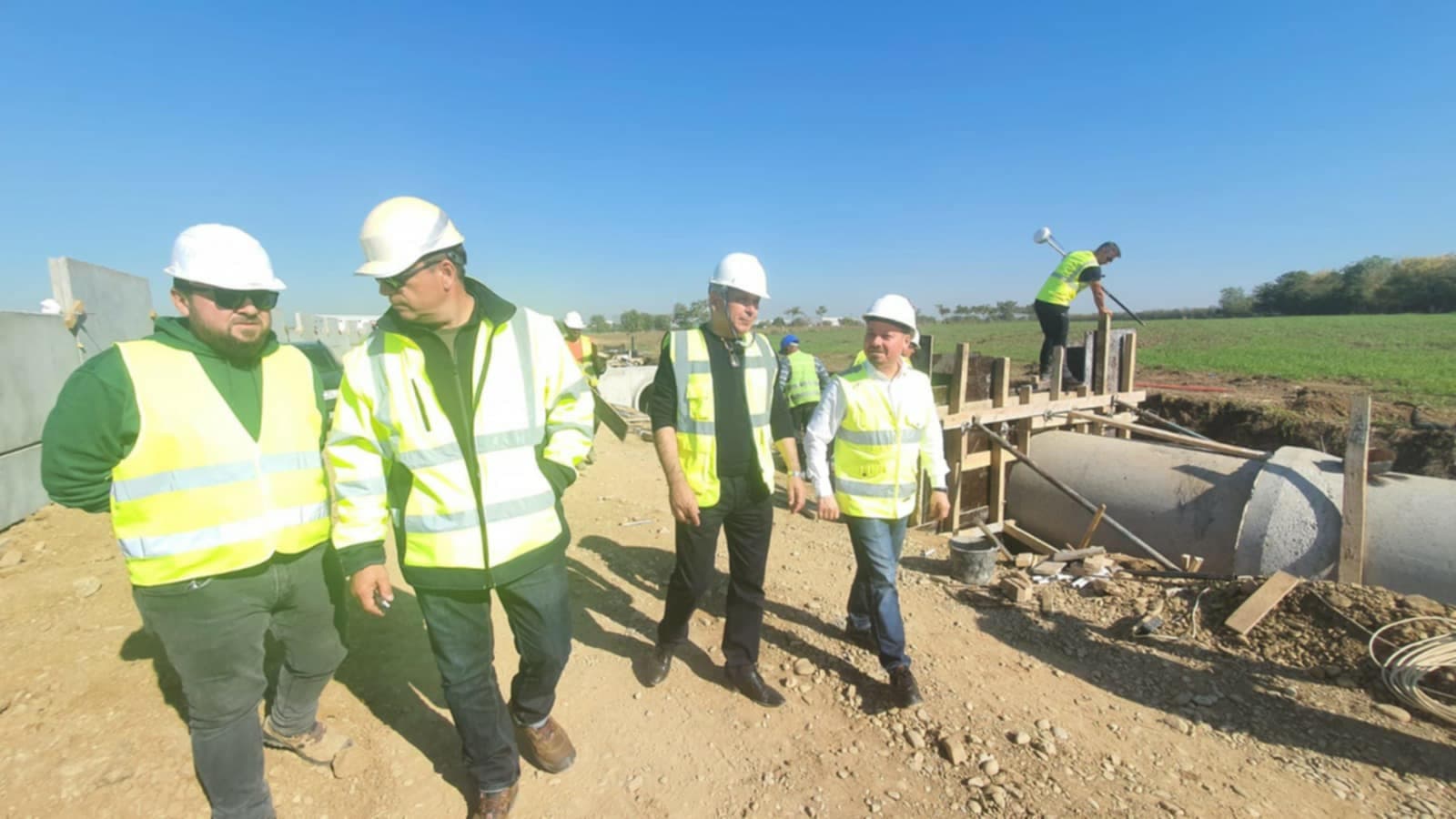 Evoluție bună pe șantierul Variantei Ocolitoare - Brănești. Proiectul va contribui la fluidizarea traficului între A2 și DN3 și la îmbunătățirea calității vieții locuitorilor din zonă.