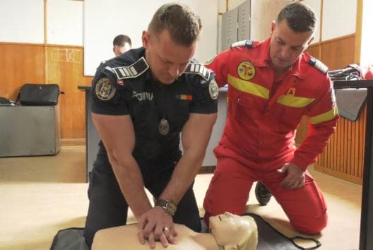 Polițiștii din Olt au fost instruiți pentru acordarea primului ajutor — Societate