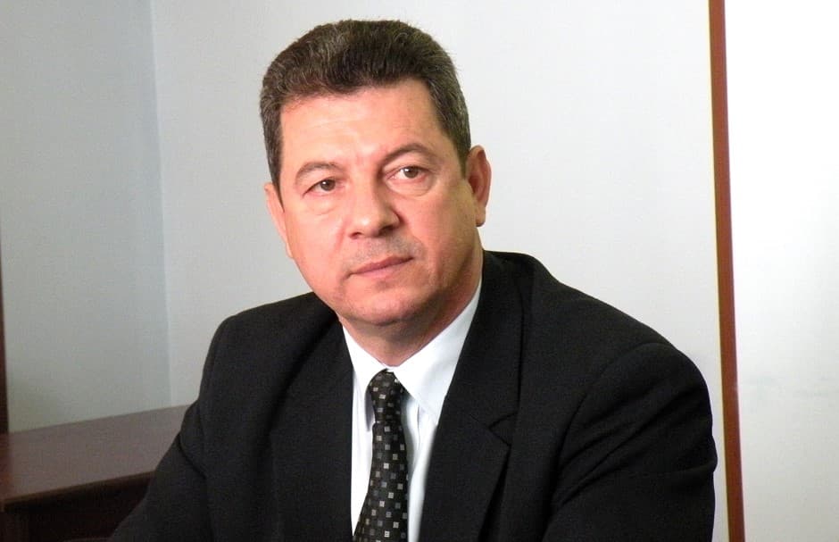 Un fost director din Transporturi, găsit împușcat într-un cimitir din Giurgiu — Societate
