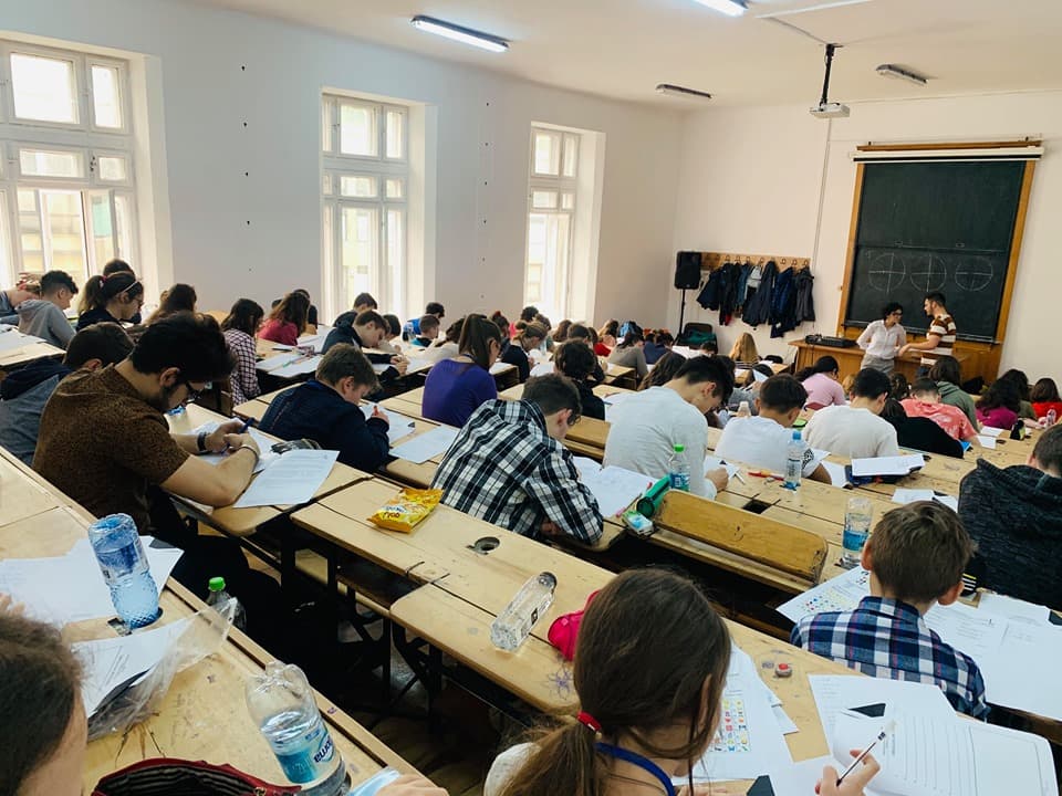 Consiliul Judeţean Ilfov îi va recompensa pe elevii cu rezultate remarcabile la olimpiade şi concurs — Societate