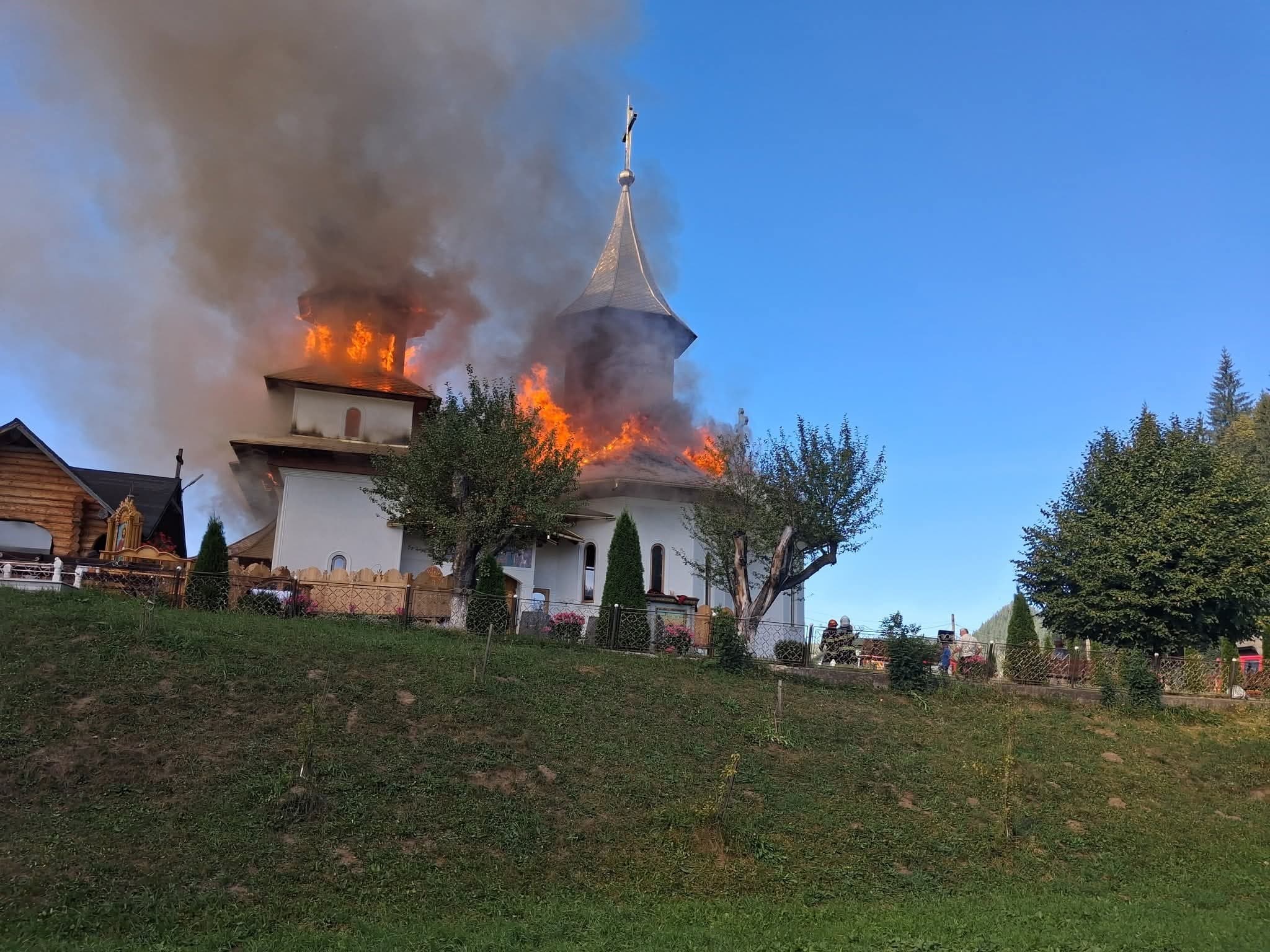 Biserica Botus