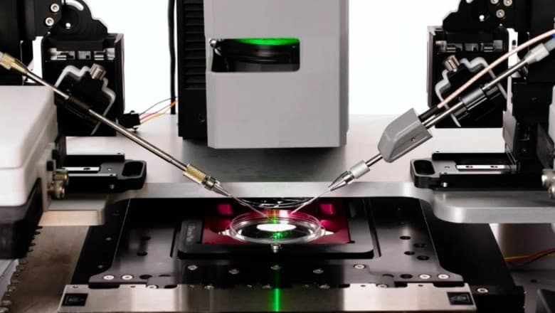 Prima generație de copii concepuți cu ajutorul inteligenței artificiale: roboții învață să creeze em — Știință
