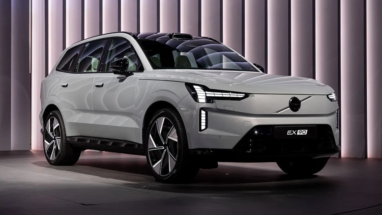 Volvo EX90