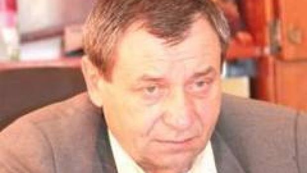 Buzău – Primarul localităţii Glodeanu Siliştea a primit mandat de arestare pentru trafic de influenţă